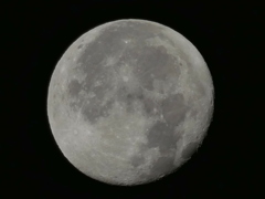 ’1811.25.05:18.の月