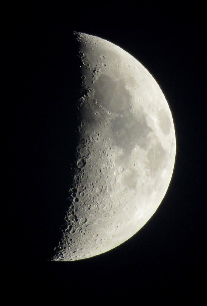 '22.07.06.19:22.の月