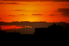 ’22.12.09.の丹沢山の左に落日