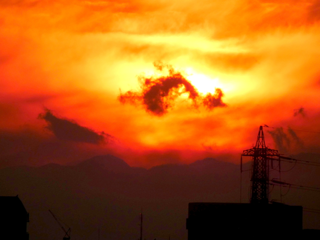 ’21師走の丹沢山系の夕雲