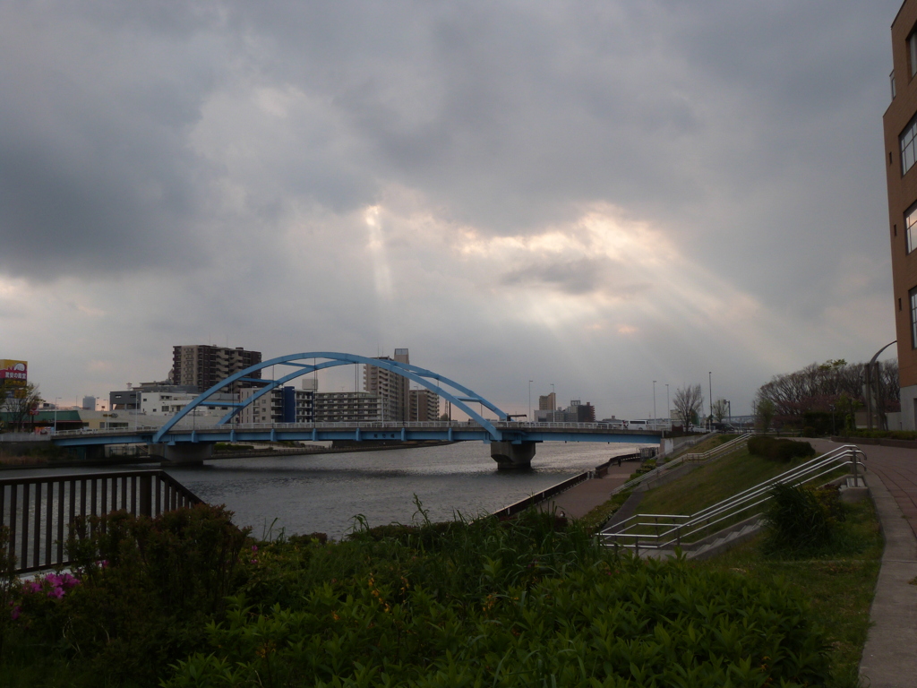 空のチンダル現象９