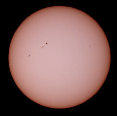 '22.12.23.09:35.の5枚を重ね画像処理した太陽面