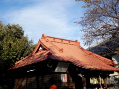 染井公園の前の稲荷