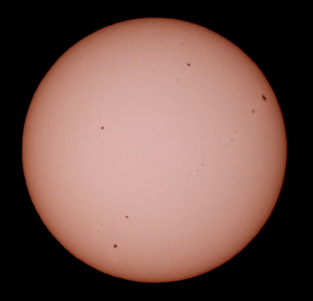 '22.12.12.09:02.の5枚を重ね画像処理した太陽面