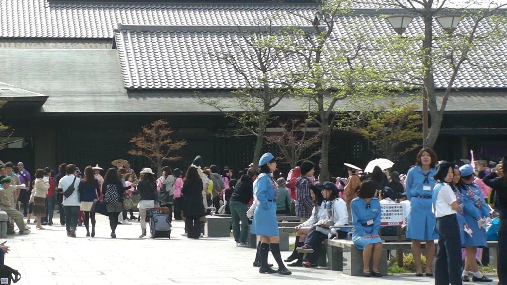 丁度、名古屋城は春祭り