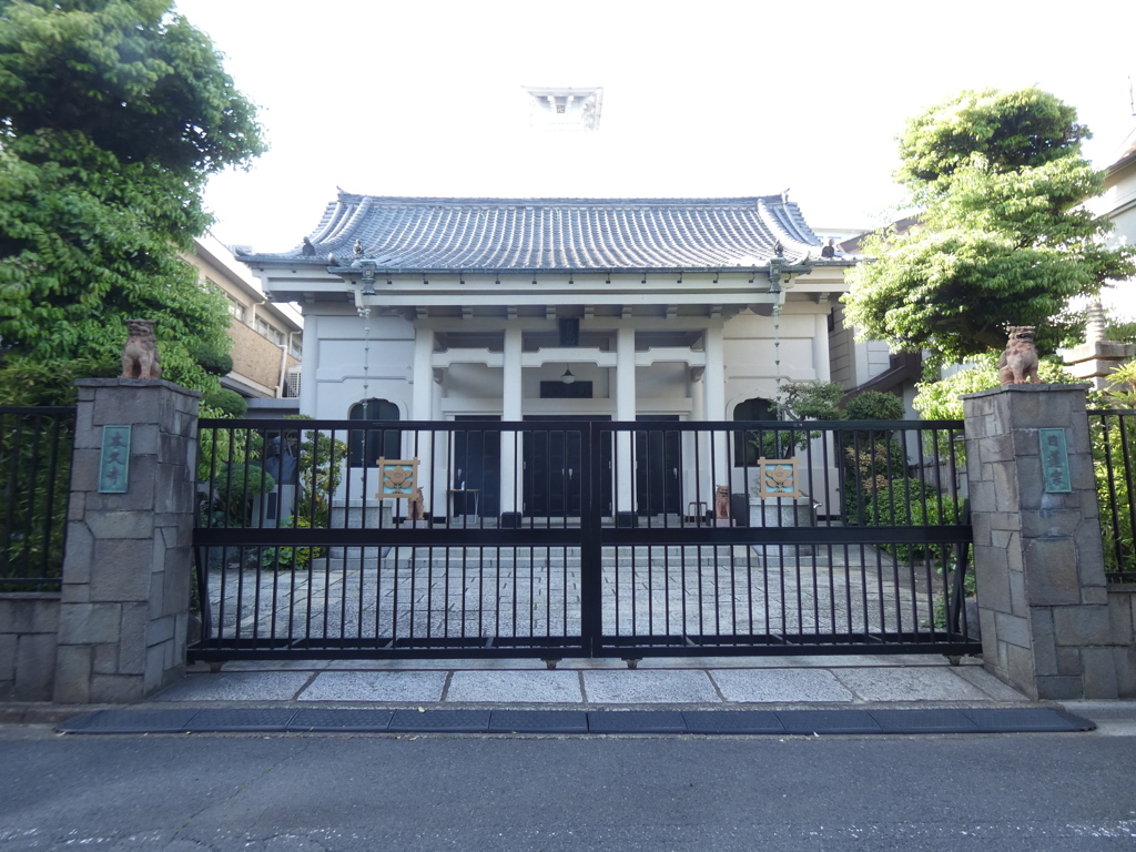 東駒形の本久寺(徳川慶喜公の御用人平岡円四朗の墓がある）