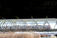 千住荒川橋梁の下からの東武伊勢崎線