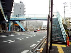 墨堤通り京成ガードと関屋の歩道橋