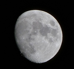 '14.1.12.19:39の月