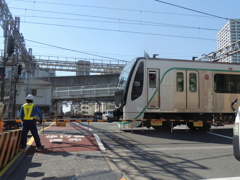 北千住大踏切の東武鉄道