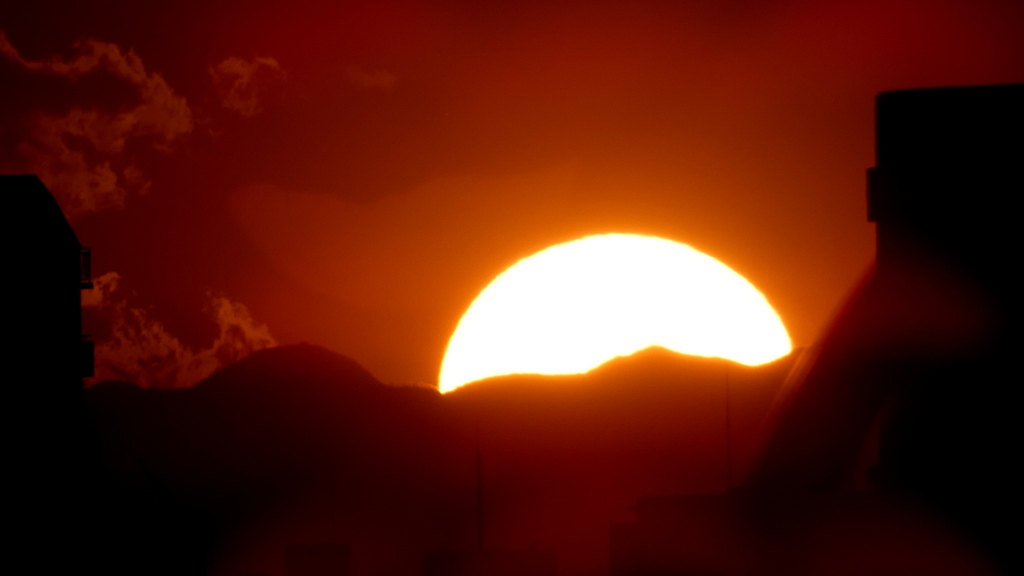 ’21.12.27塔ノ岳右の夕日