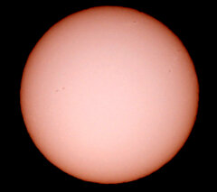 '22.11.27.09:24.の5枚を重ね画像処理した太陽面