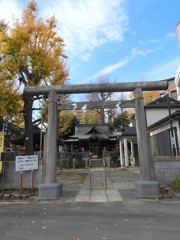 きっと芭蕉さんもお参りの千住橋戸町稲荷社