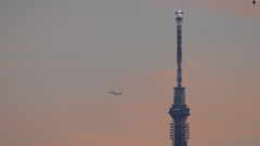 夕焼けのはるか遠くから