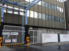 旧下谷小学校の裏のほうにはこんな線路のところも