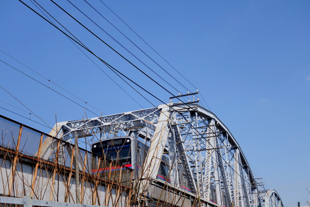 隅田川橋梁の京成線千住大橋―京成町屋駅へ