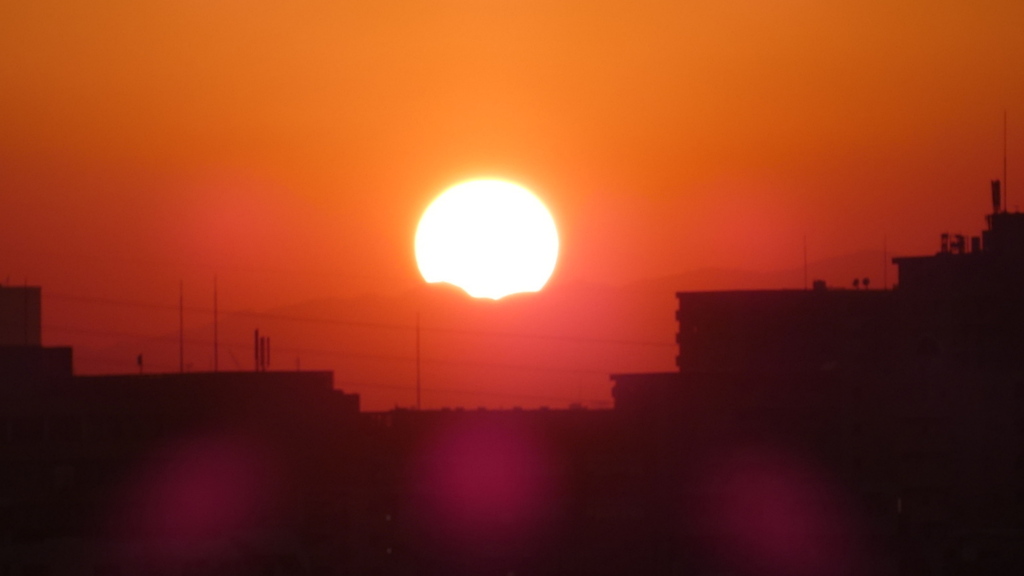 '21.12.21.冬至前日の丹沢山系の塔ノ岳右裾の夕日