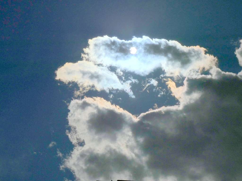 カラフルな入道雲