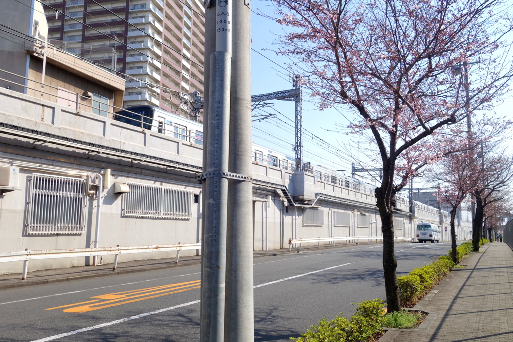 南千住東京メトロの高架下も東京メトロドック