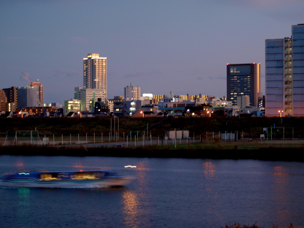 荒川の夜景