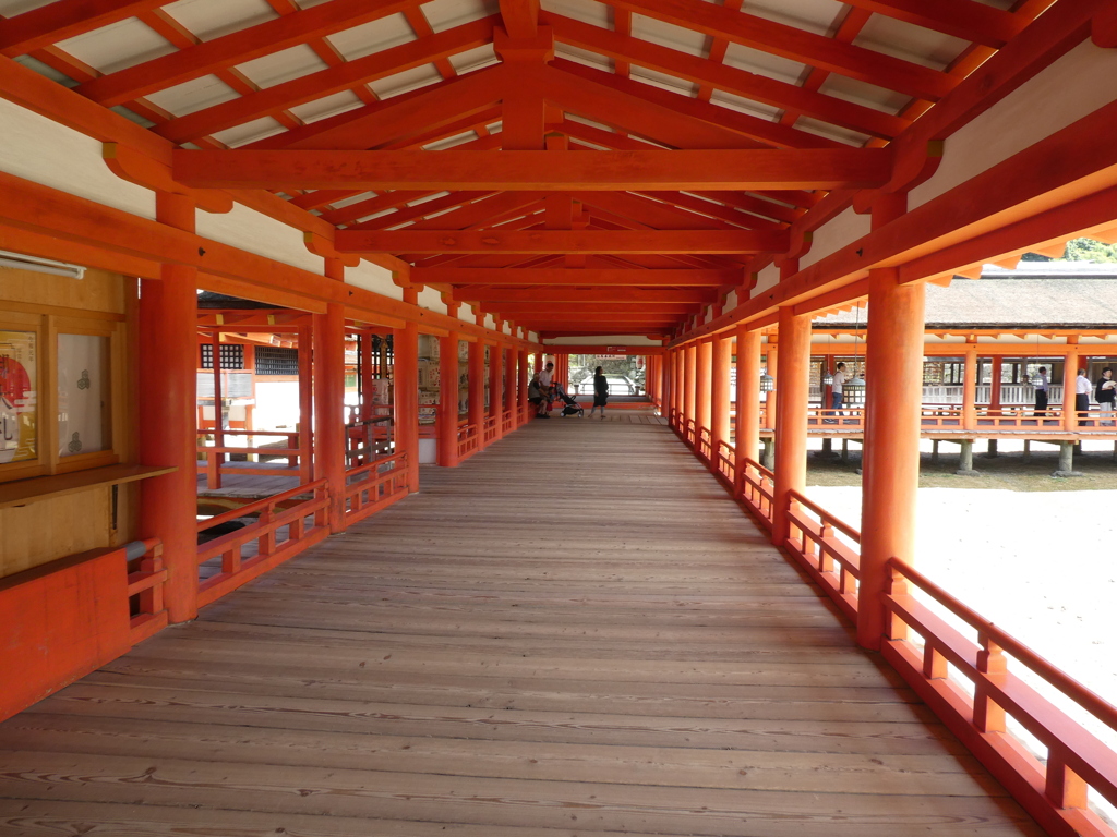 厳島神社の回廊