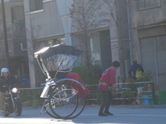 今復活した浅草下町の風情