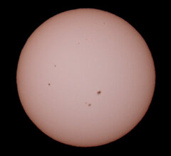 '22.12.07.09:52.の5枚を重ね画像処理した太陽面