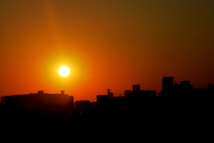 ’２３新春の千住新橋からの夕日