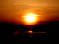 荒川の鷹巣山の夕日