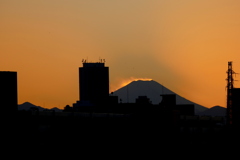 影富士も見える夕景