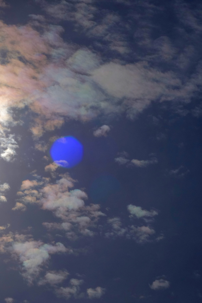 太陽の右の彩雲