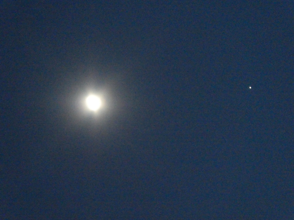 4K連写の木星と月