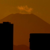 富士山頂の白い夕雲