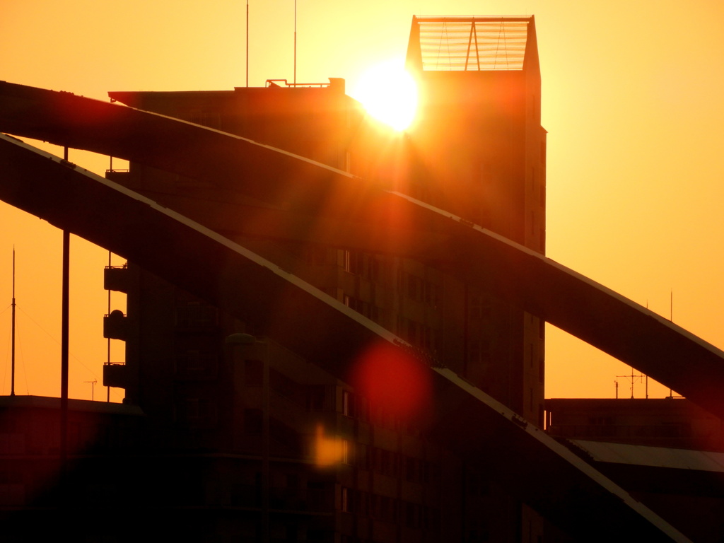 尾竹橋のマンション屋上の夕日