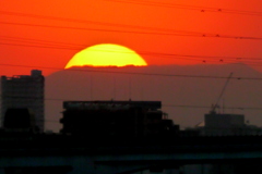 大蔵高丸左に落ちる夕日