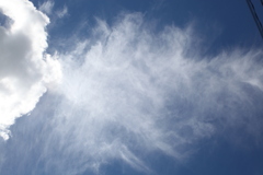 何か滑稽な入道雲５