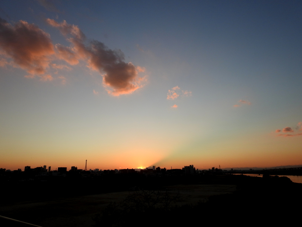 蛭が岳辺の落日の夕景