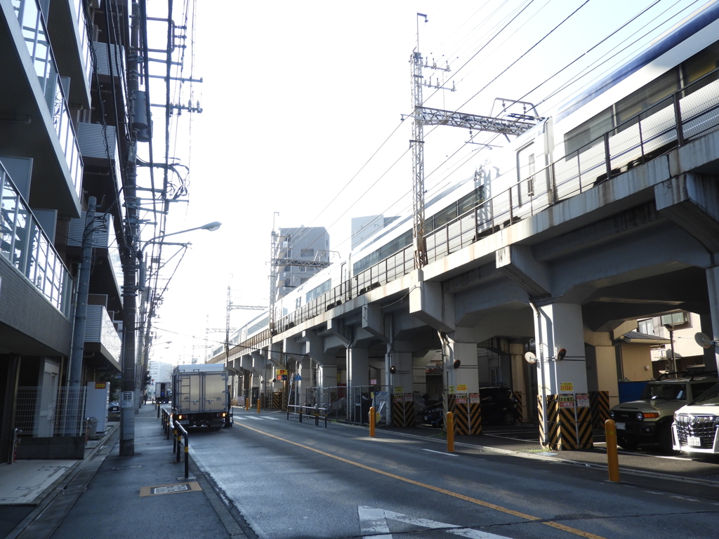 京成線新三河島の高架から西日暮里へ