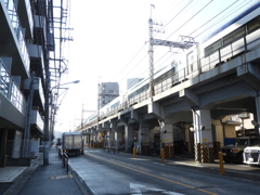 京成線新三河島の高架から西日暮里へ