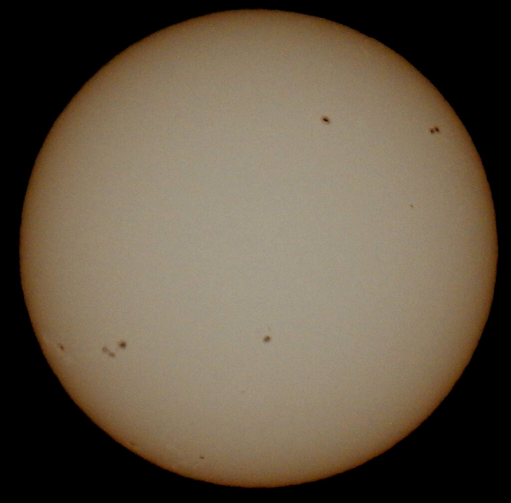'23.7.28.10:49の複数枚を画像処理した東京の太陽面