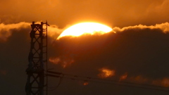 鉄塔と雲と