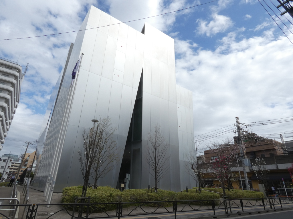 両国緑町公園の北斎美術館