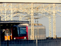 東武伊勢崎線と小菅駅