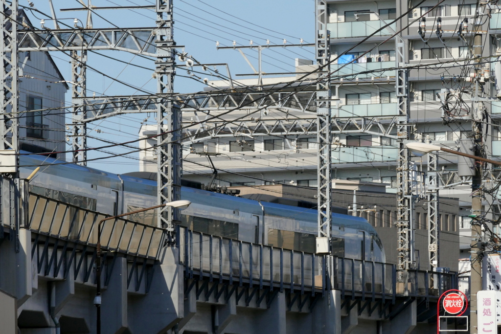 京成町屋から隅田川橋梁へ京成スカイライナー