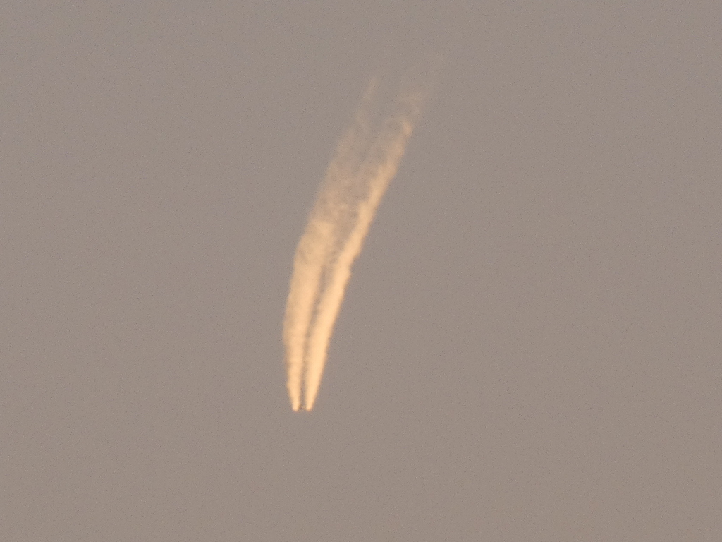 西へ行くジェット