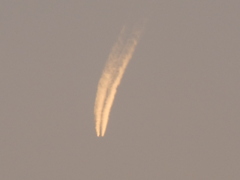 西へ行くジェット