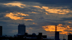 左蛭ヶ岳～右大室山富士を包む夕雲