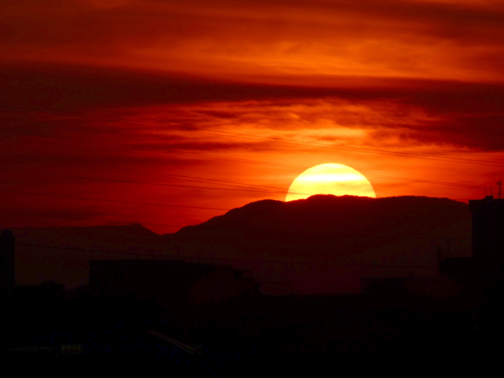 '22.10.0217:21雁腹摺山の夕日