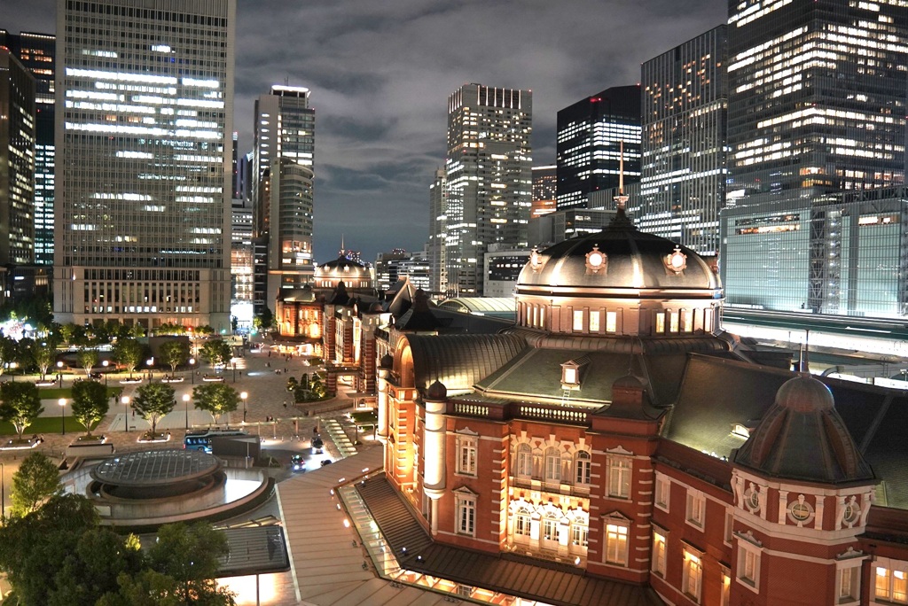 東京駅夜景