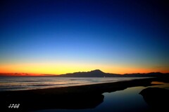 今日の日の出前 今日の日の出前